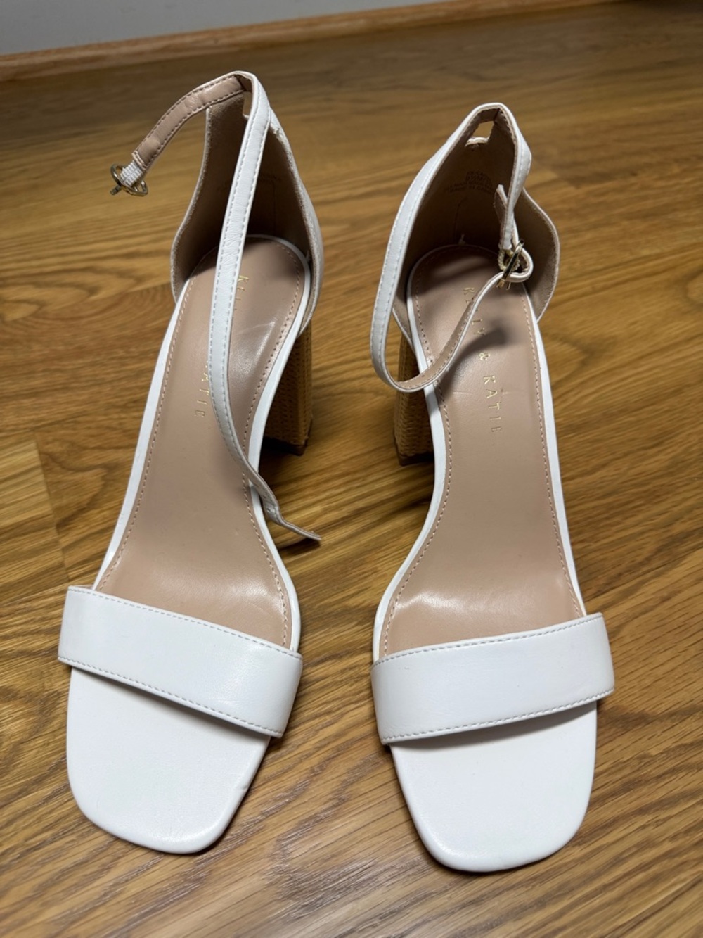 Brand new Kelly & Katie White Ankle-Strap Block Heel Sandals - Picture 3 of 3
